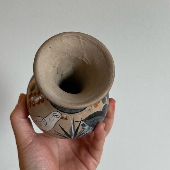 Painted clay vase - Picture 6 of 6